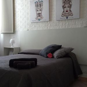Camera con letto king size
